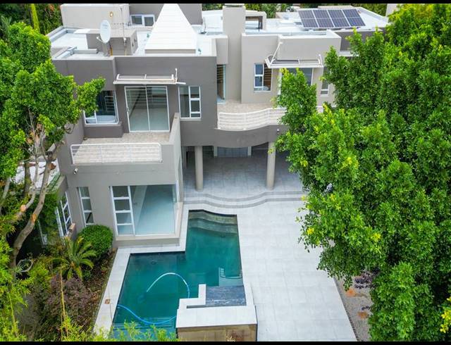 5 BEDROOM PROPERTY TO RENT IN SANDHURST